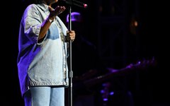 CeCe Winans