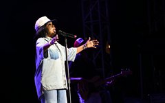 CeCe Winans