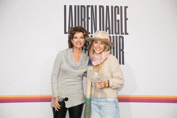 Amy Grant Honors Lauren Daigle for the Global Impact of Her Music and Philanthropic Work