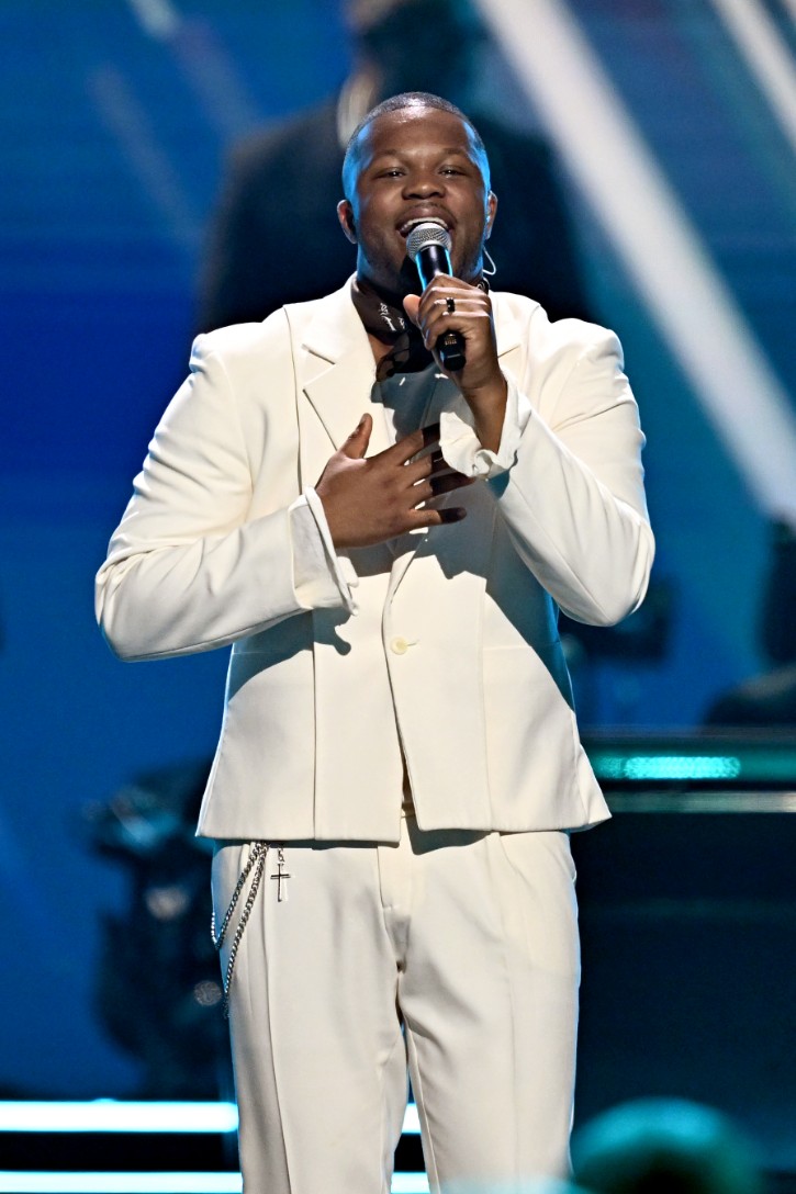 Kelontae Gavin Spurs Viral Trend, Performs on BET