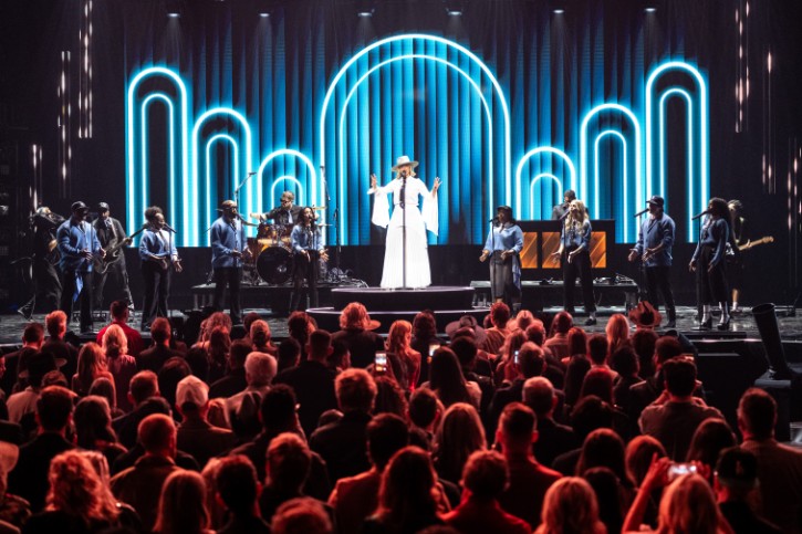 Jamie MacDonald Named New Artist of the Year at 2026 GMA Dove Awards